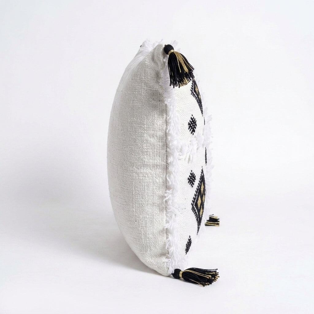 Black and Gold Moroccan pillow cover, detail photo 7