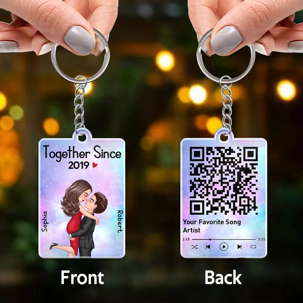 Hugging Kissing Doll Couple keychain