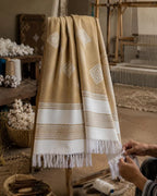 Sahara Diamond bedspread detail, handwoven Moroccan cotton, photo 3