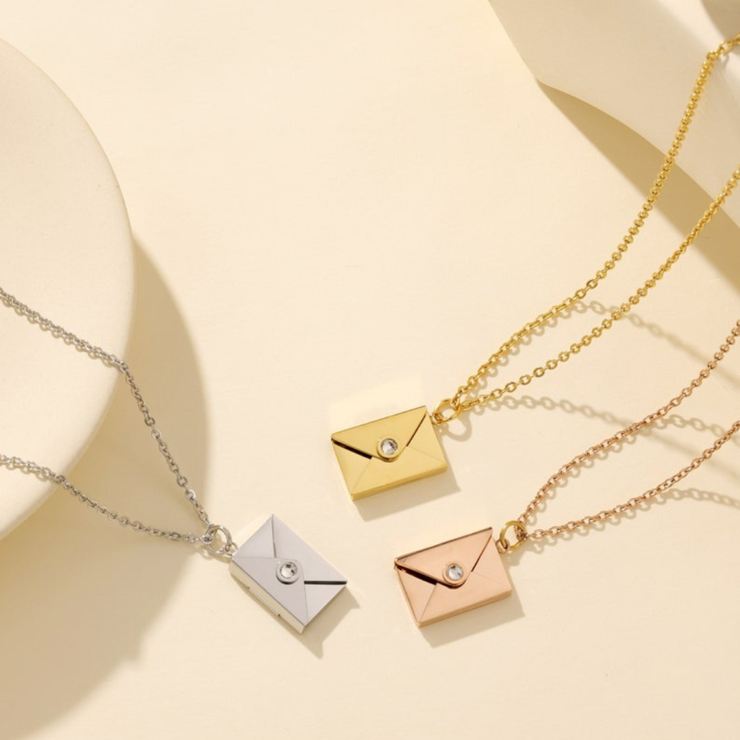 Customized Envelop Neckalce