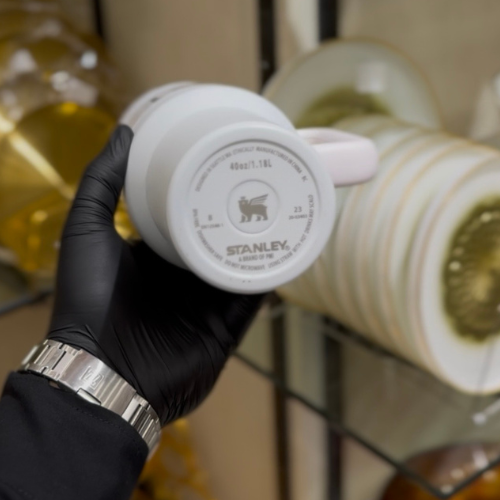 Stanly Quencher H2.0 Flow State Tumbler | 40 OZ (White)