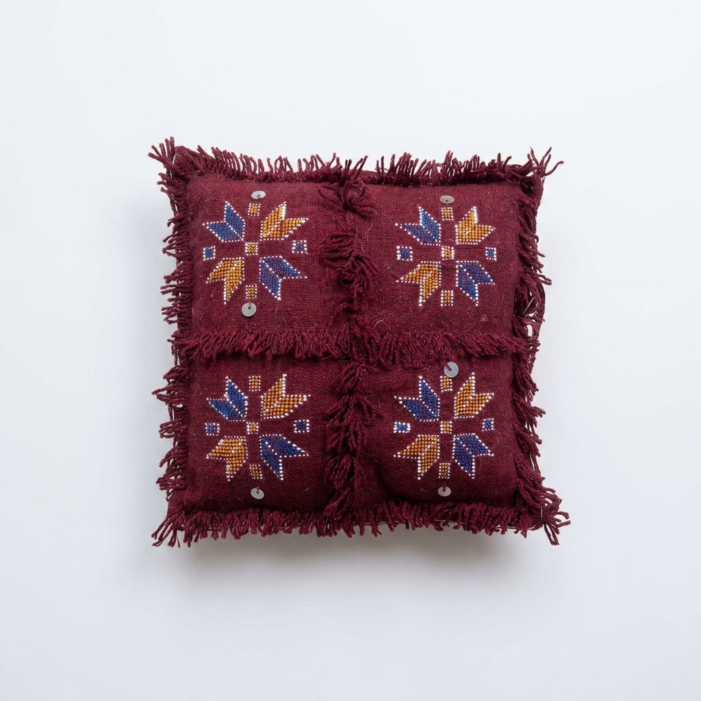 Maroon Star Moroccan pillow cover 45x45 cm, studio photo