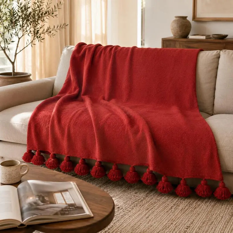 Berber Red Tassel bedspread detail, handwoven Moroccan cotton, photo 4