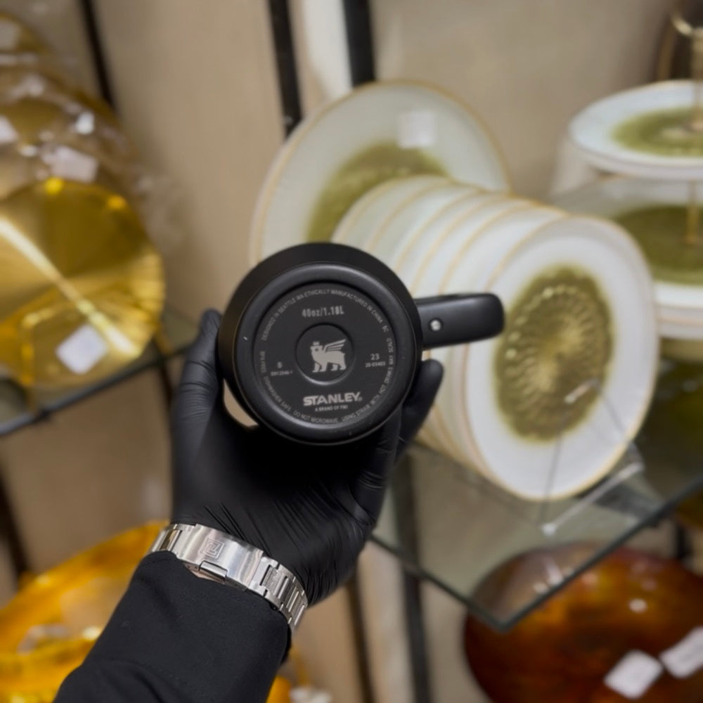 Stanly Quencher H2.0 Flow State Tumbler | 40 OZ (Black)