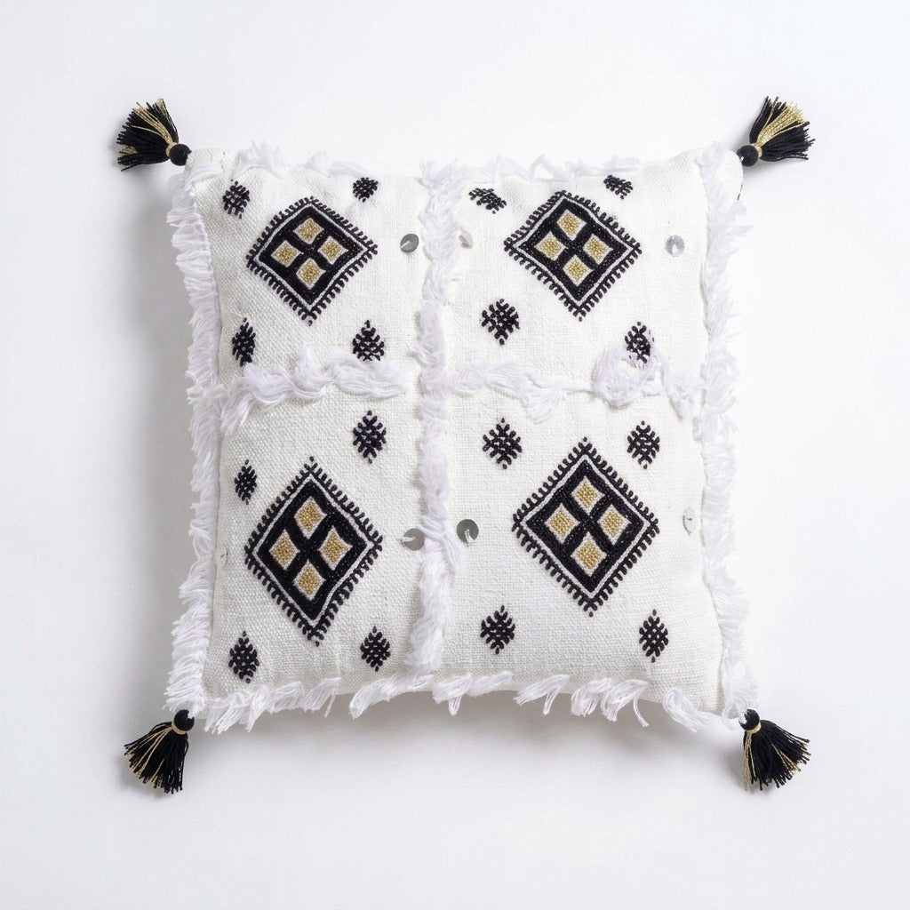 Black and Gold Moroccan pillow cover 45x45 cm, studio photo