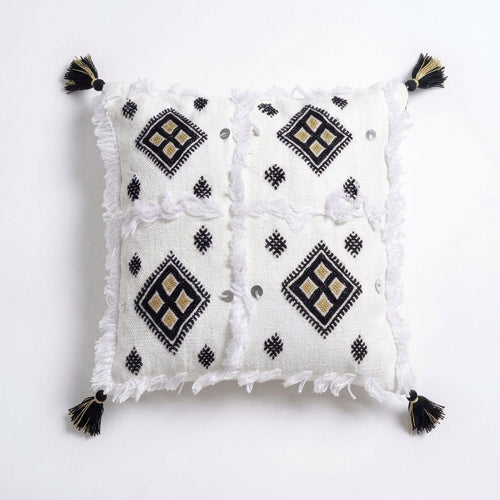 Black and Gold Moroccan pillow cover 45x45 cm, studio photo