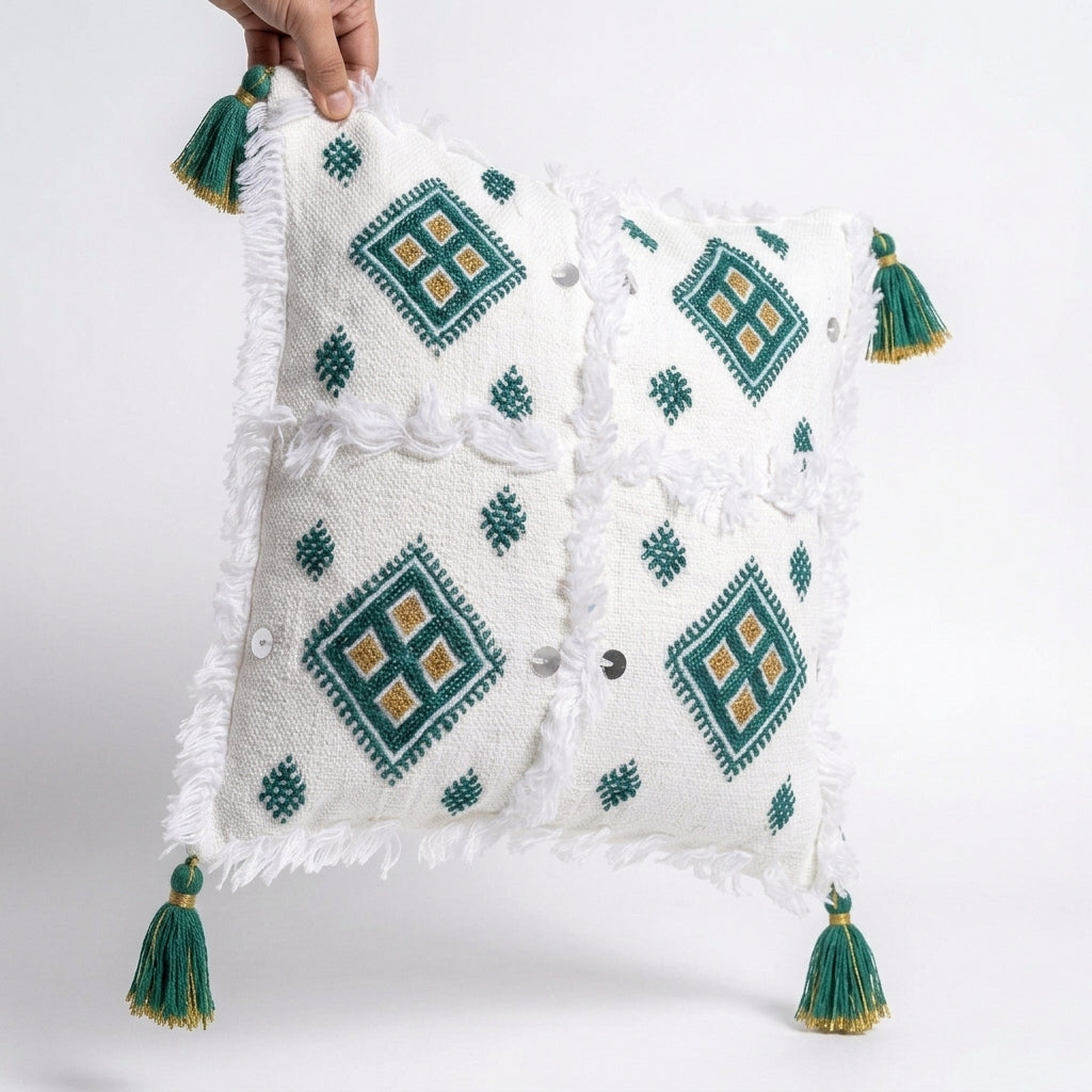 Emerald and Gold Moroccan pillow cover, detail photo 3