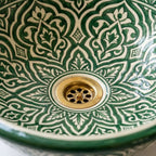 Emerald Arabesque Moroccan ceramic sink - close-up of pattern texture