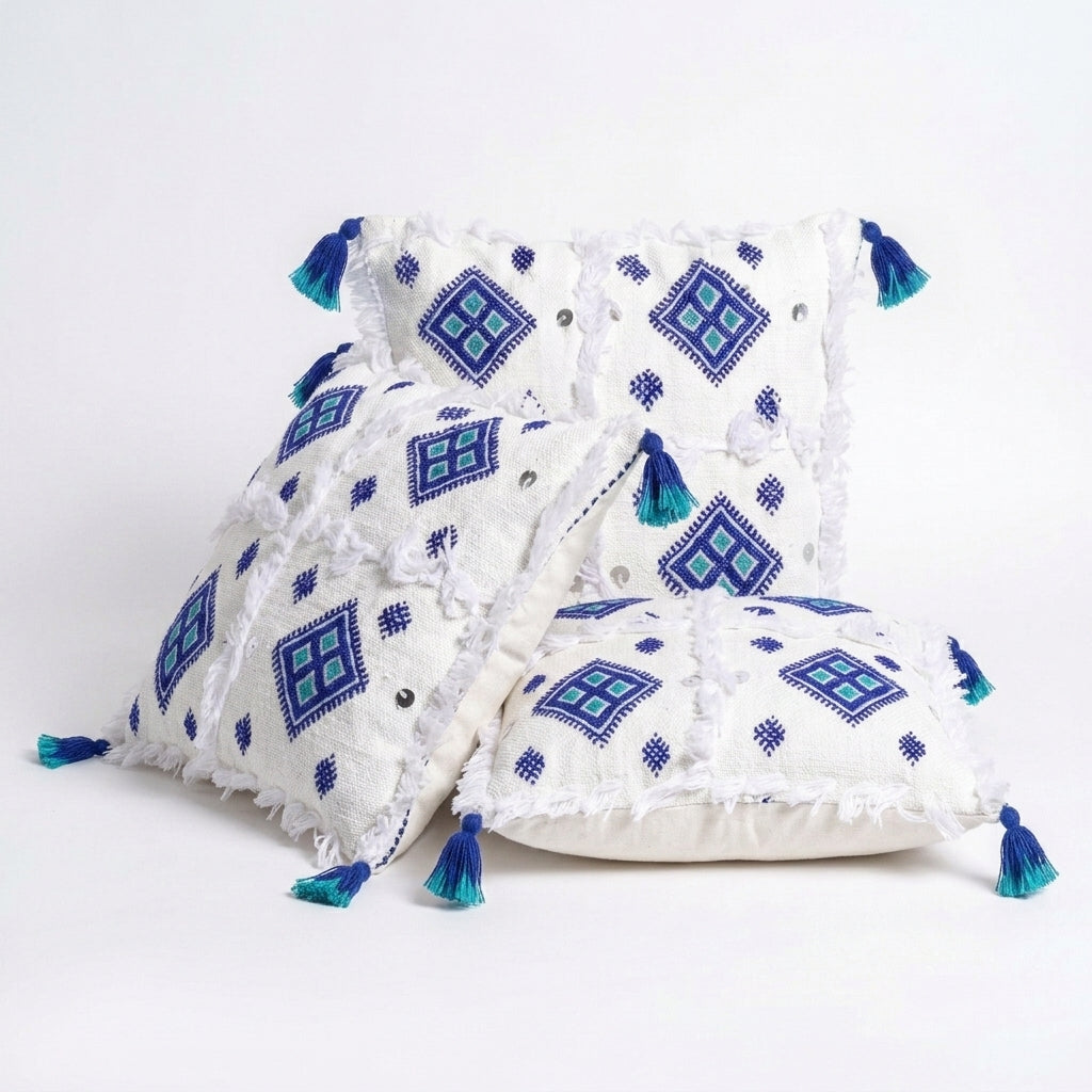 Ivory Corners Moroccan pillow cover 45x45 cm, studio photo