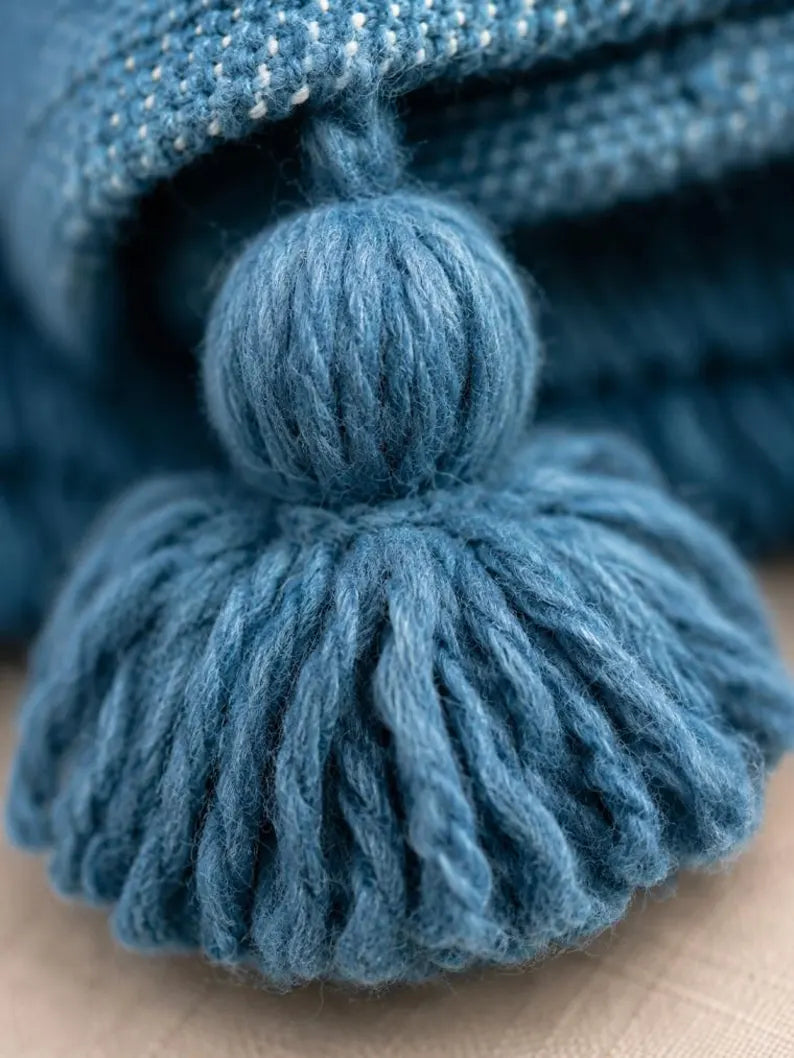 Atlas Teal Tassel bedspread detail, handwoven Moroccan cotton, photo 3