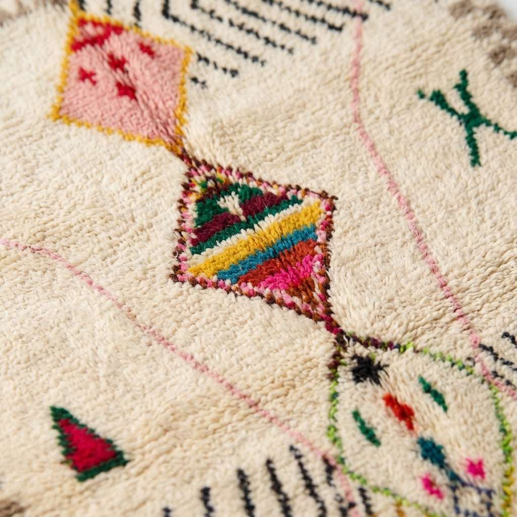 Framed Diamonds Azilal rug — wool pile texture close-up