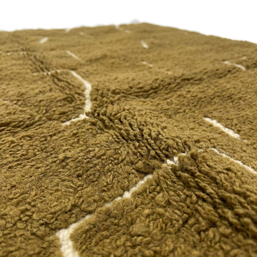 Golden Ochre Mrirt rug — wool pile texture close-up