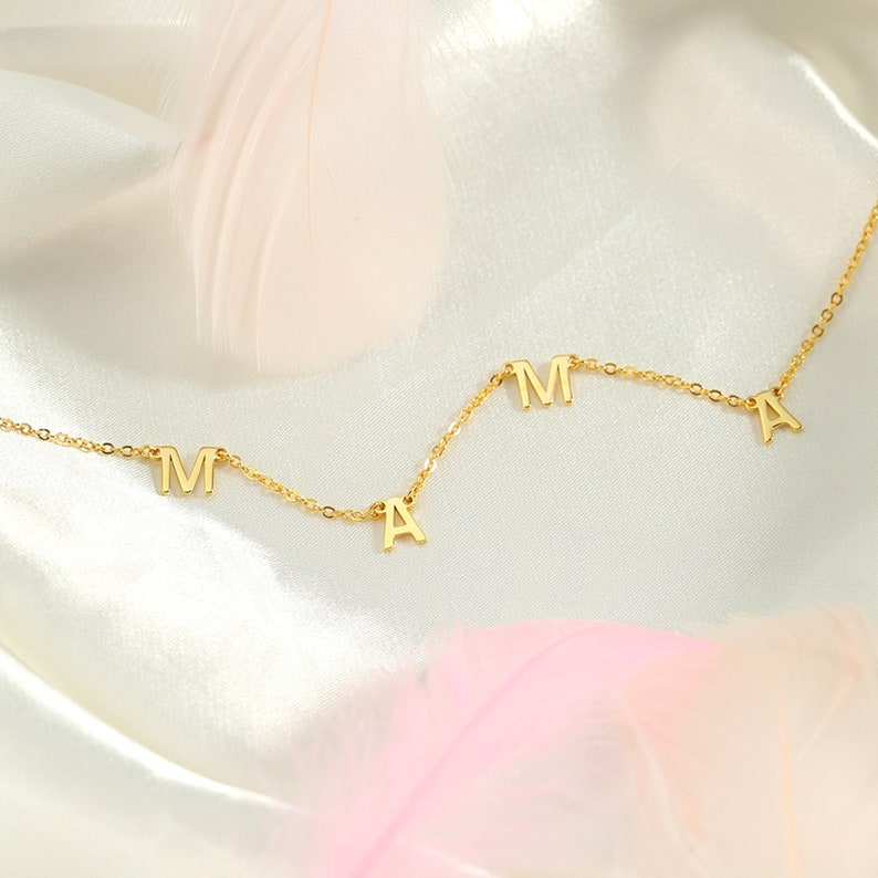 Mama necklace