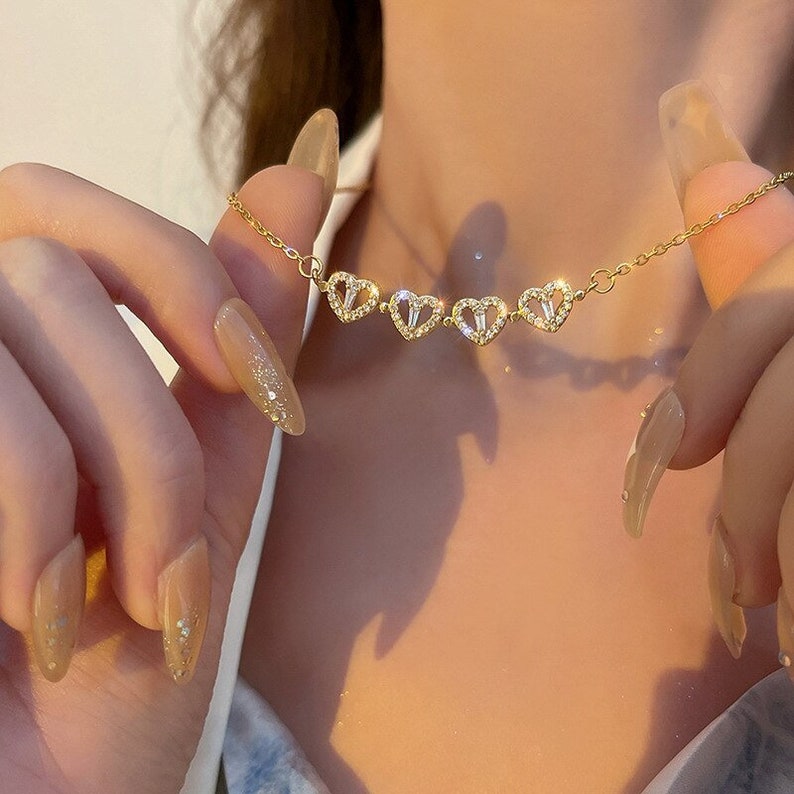 Clover 4 leaf Heart Magnet Necklace