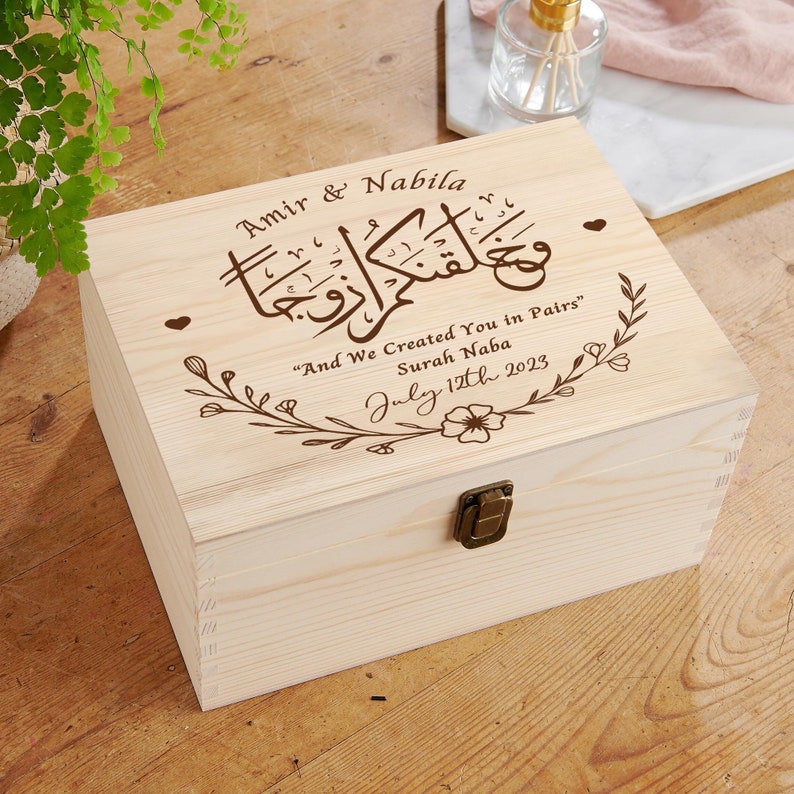 Personalized Wedding Memory Keepsake Box