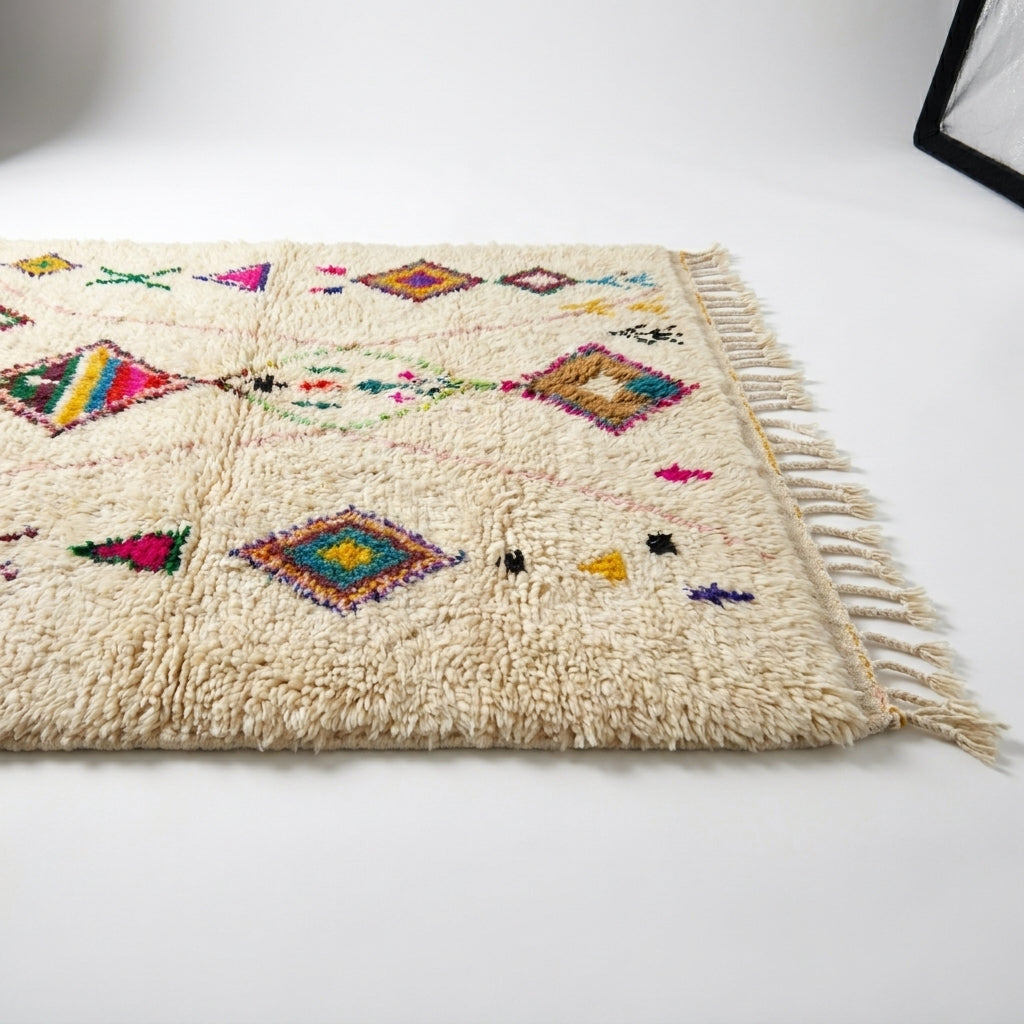 Neon Diamonds Azilal rug — wool pile texture close-up