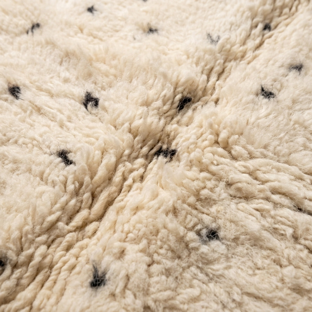 Zellige Path Moroccan Runner Rug - handwoven Berber wool detail