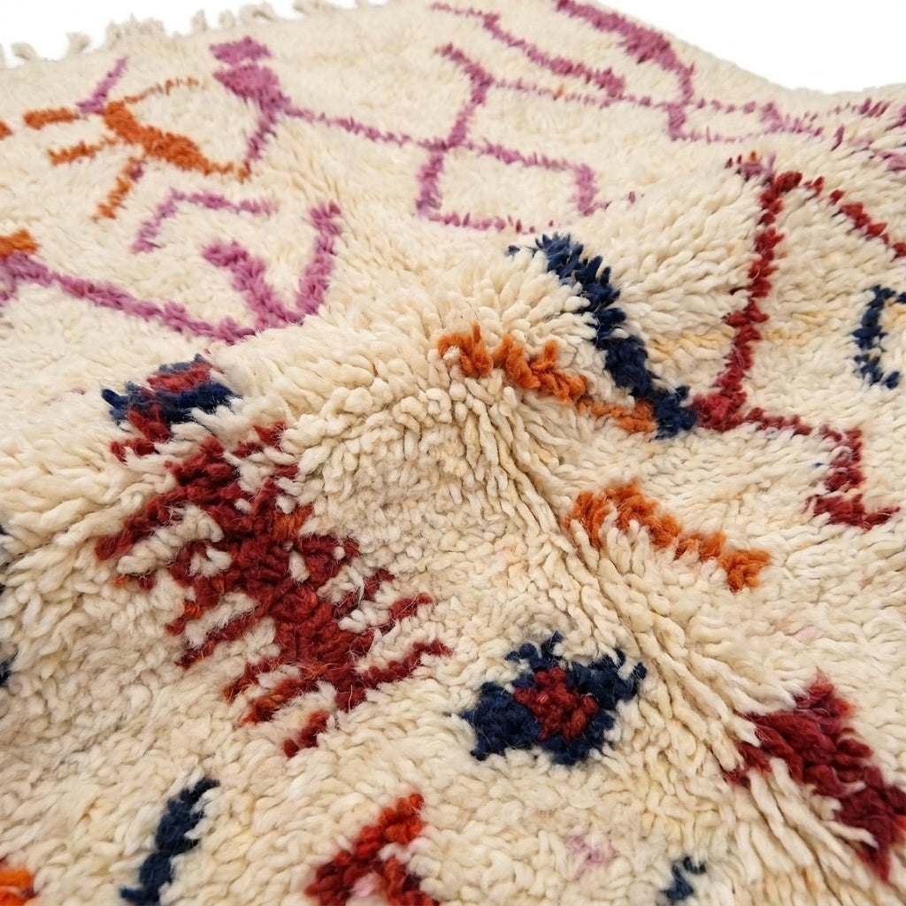 Zigzag Fiesta Azilal rug — wool pile texture close-up